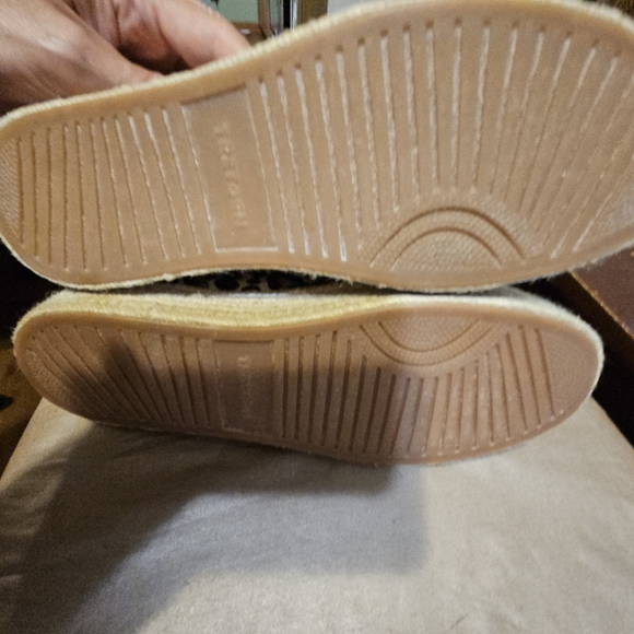 Tretorn Leopard Espadrille Sneakers women's size 8.5 - Picture 9 of 9